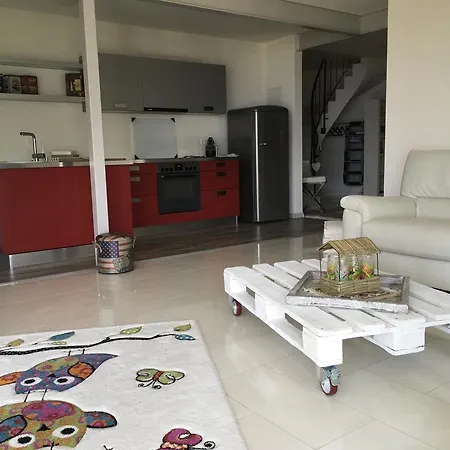 New Sunny Apartment Gordola